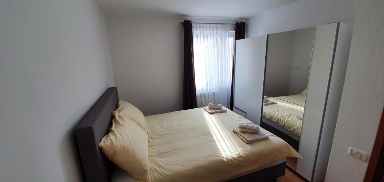 Apartamento Nevija Peroj Exterior foto